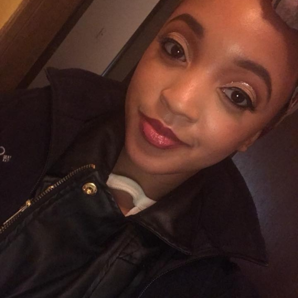 Meet your Posher, Monica